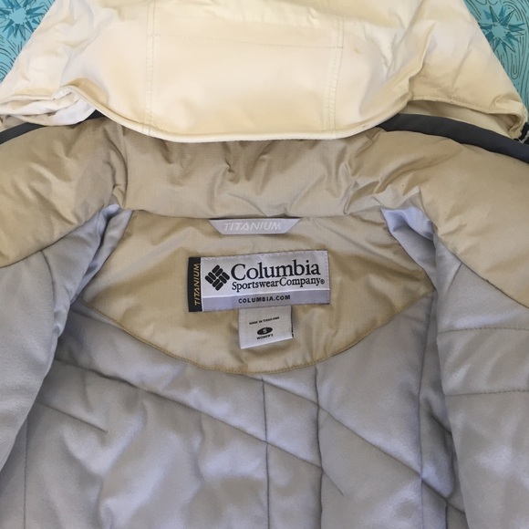 Columbia Winter Jacket - Picture 2 of 7